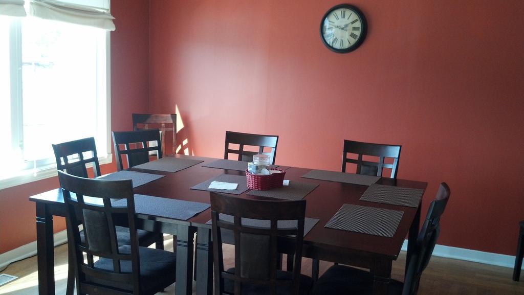 Exploits Inn And Suites Botwood المظهر الخارجي الصورة